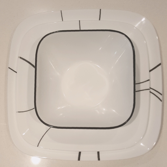 SOLD Corelle Tableware Lunch Plates x4 - Picture 2 of 2